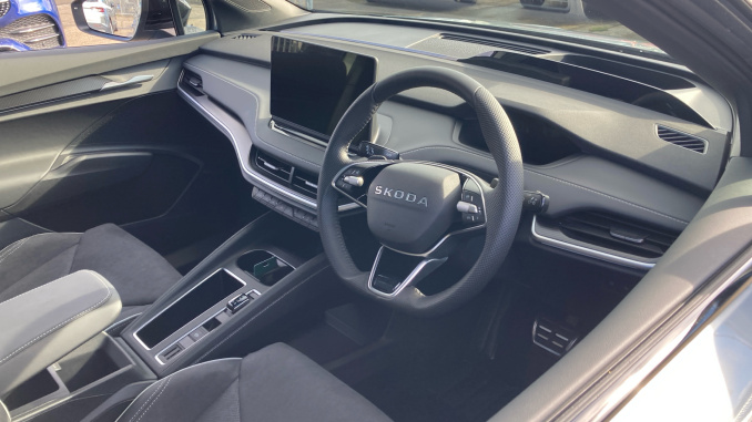 Skoda Enyaq 220kW 85x Sportline 82kWh 4x4 5dr Auto Electric Estate - Image 6